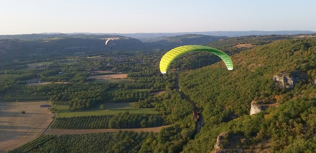 Parapente Dordogne Vallée Souillac sport tourisme activité initiation perfectionnement Vol